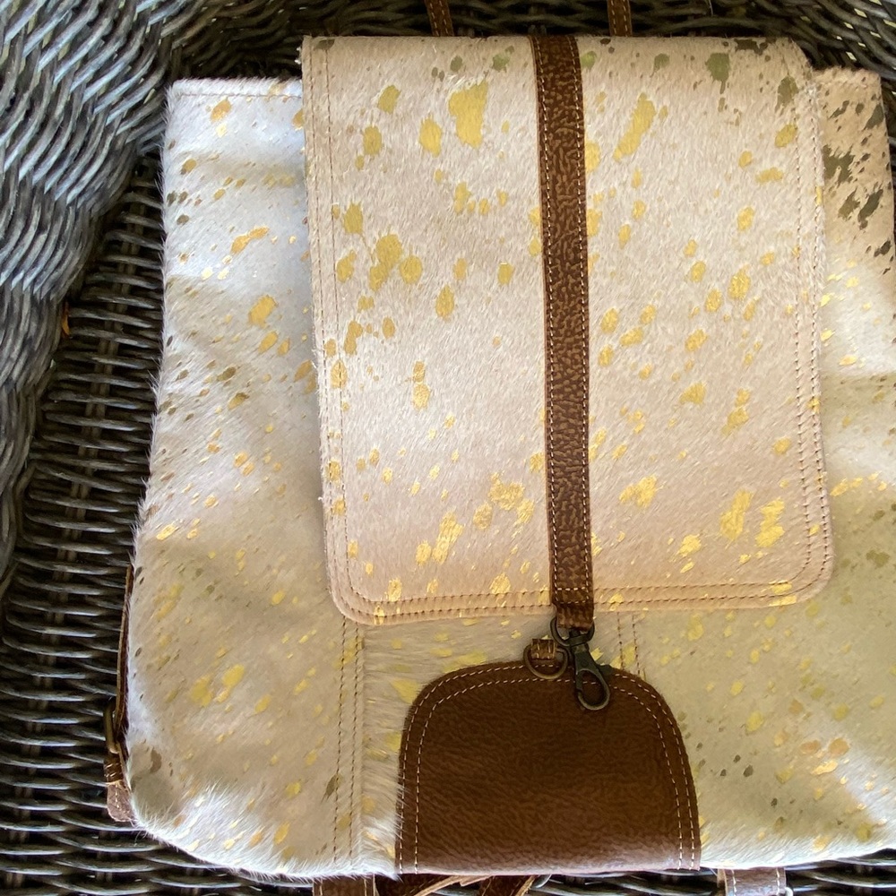 Myra Hairon Backpack